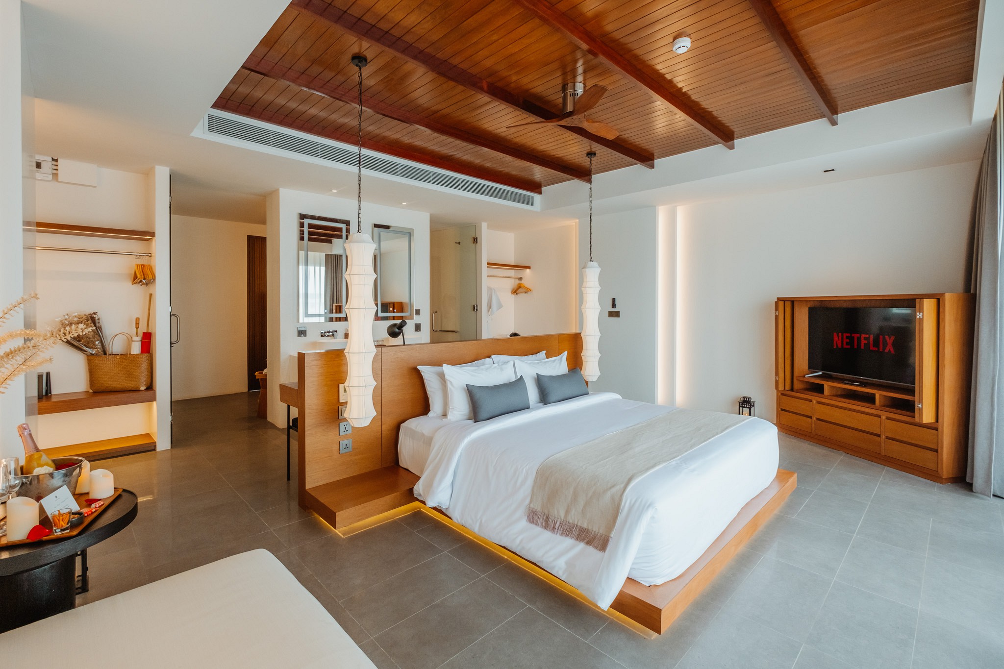 Khiri Suite